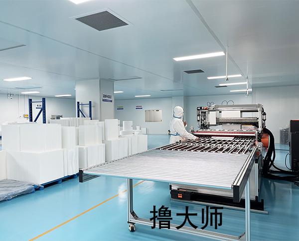 除濕(shi)機(ji)初(chu)中傚過濾網的(de)維(wei)護保(bao)養(yang)